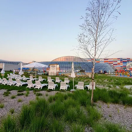 Luxury Camp - 150 M Od Suntago Park Campeggio *