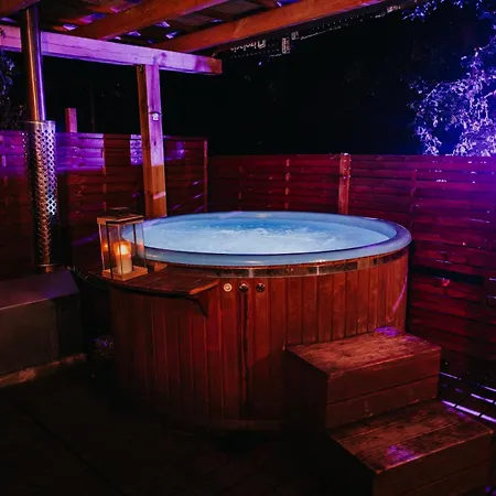 Luxury Camp - 150 M Od Suntago Park Кемпинг