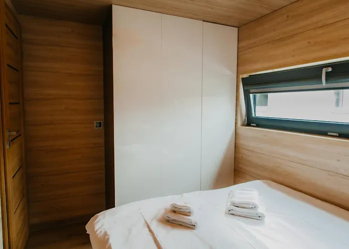 Kemp Luxury Camp - 150 M Od Suntago Park Grabce-Towarzystwo